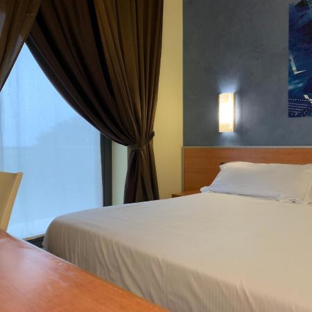 Best Western Hotel Class Lamezia Lamezia Terme Dış mekan fotoğraf