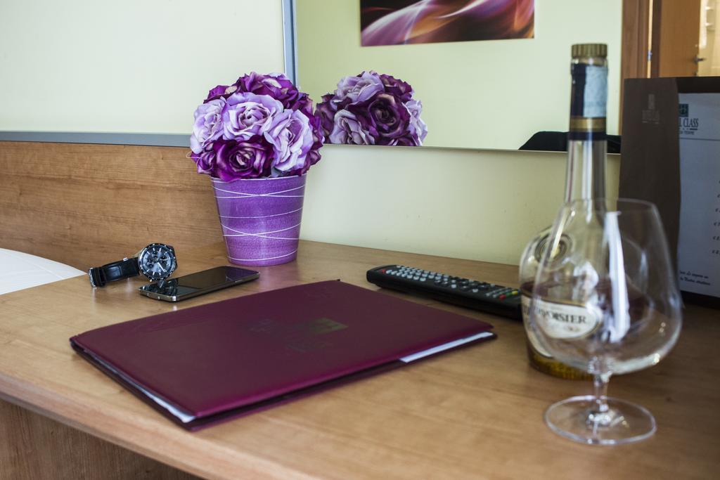 Best Western Hotel Class Lamezia Lamezia Terme Dış mekan fotoğraf