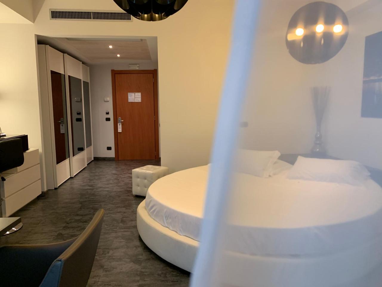 Best Western Hotel Class Lamezia Lamezia Terme Dış mekan fotoğraf